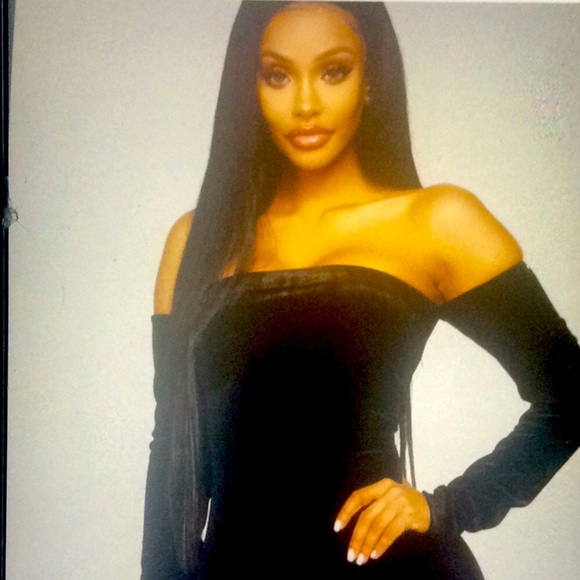 BY MINIMALIST DUST YOUR SHOULDERS OFF JUMPSUIT!❤️👍🎁 - Picture 2 of 7